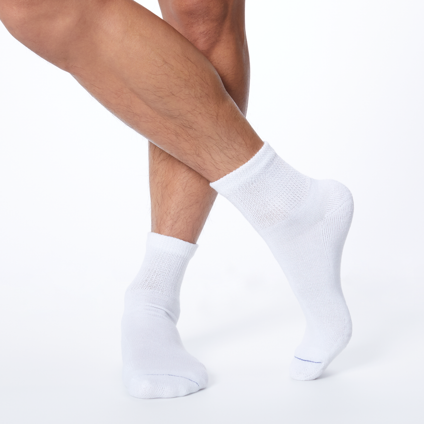 Dr. Scholl's Men's Diabetes & Circulatory Quarter Socks 4 Pair – Loops ...