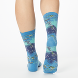 Back view of HOTSOX women's crew socks with Monet's Water Lillies pattern. thumbnail